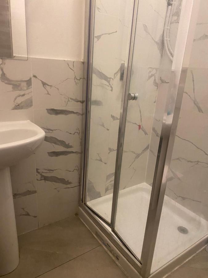 Mrhostel Milano Ngoại thất bức ảnh