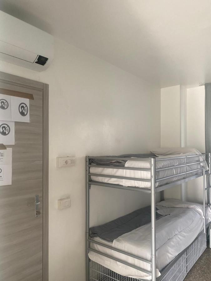 Mrhostel Milano Ngoại thất bức ảnh
