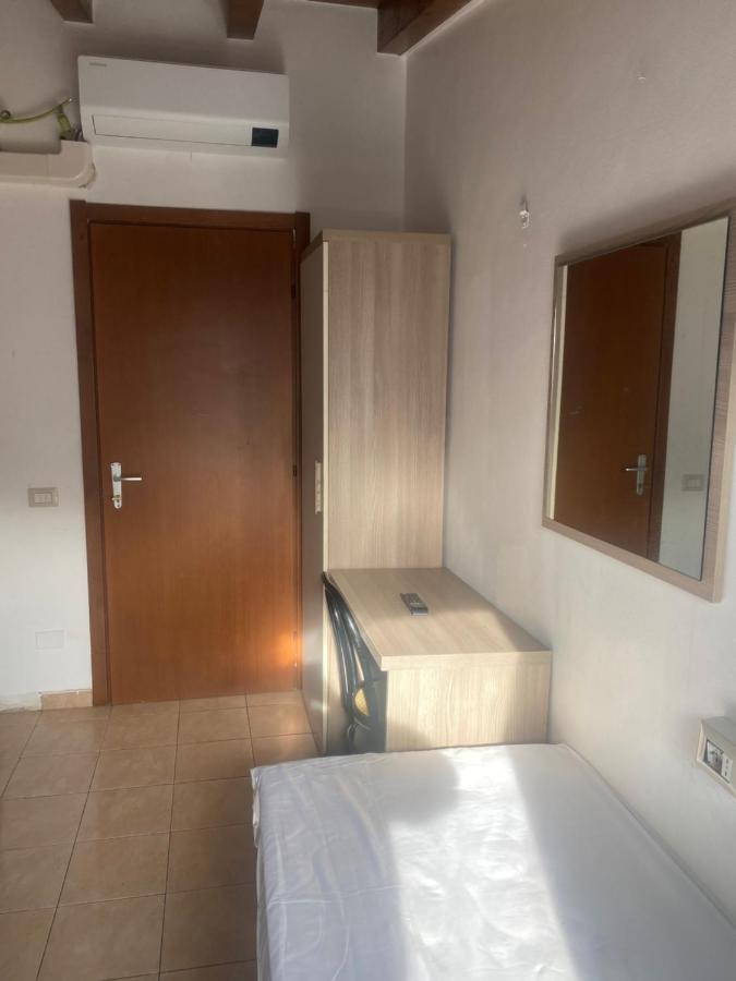 Mrhostel Milano Ngoại thất bức ảnh