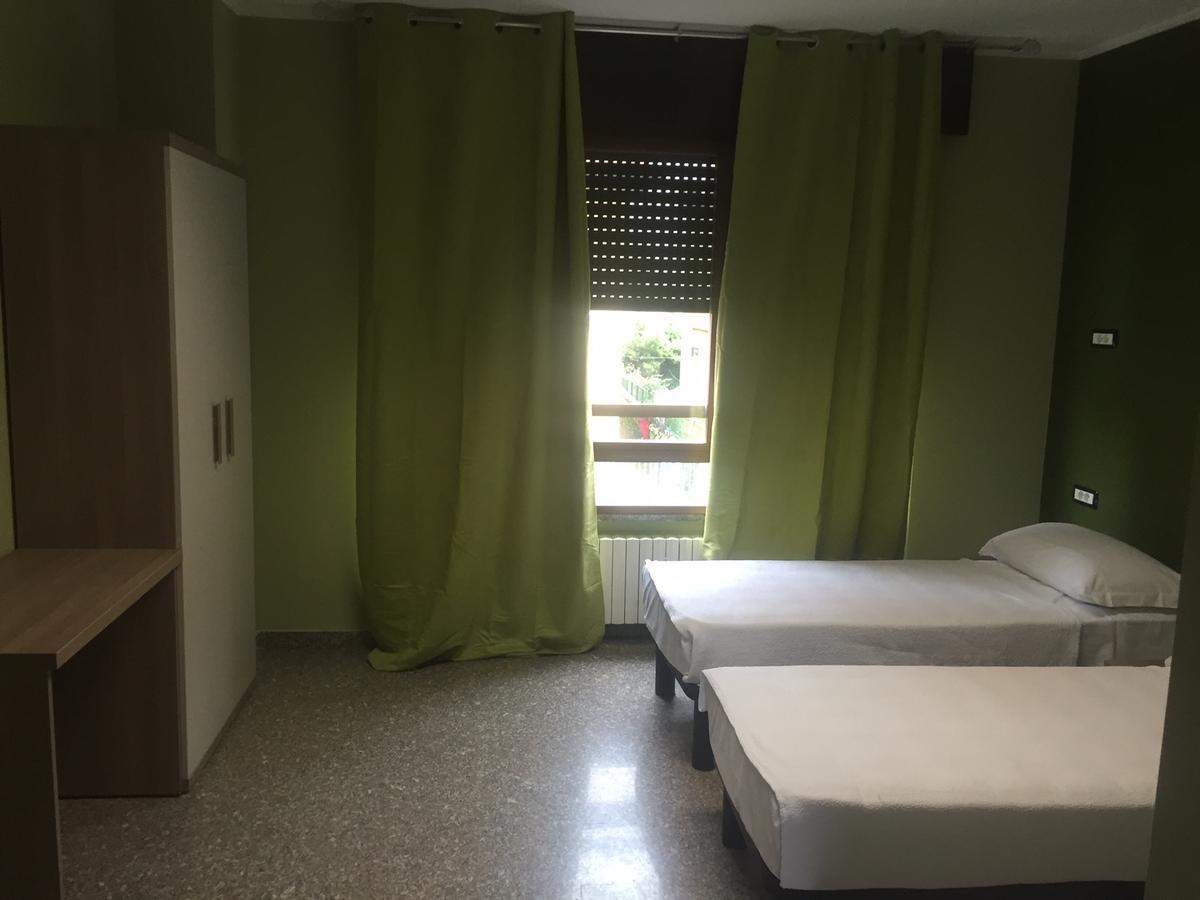 Mrhostel Milano Ngoại thất bức ảnh