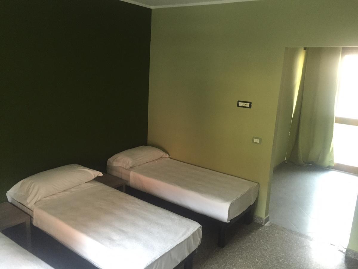 Mrhostel Milano Ngoại thất bức ảnh